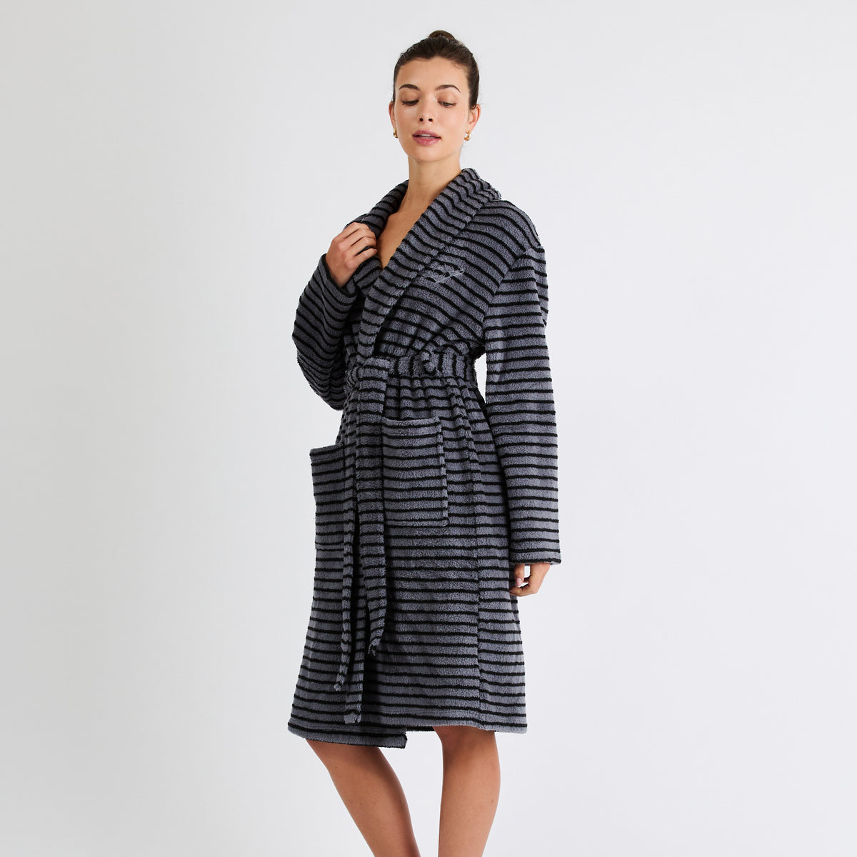 Snooze Society Personalized Monogram Striped Plush Robe | Charcoal